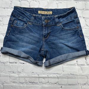 Mid Rise Roll Cuff Shorts
